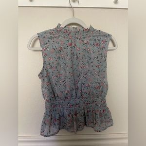 Japana Blouse. Collared neck